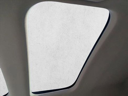 Certified 2026 Mercedes-Benz GLB 250 image 19