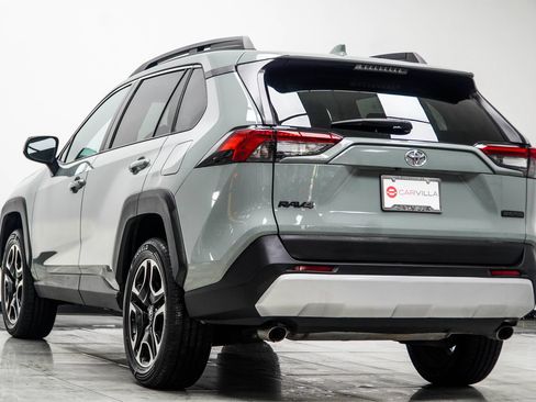Used 2020 Toyota RAV4 Adventure w/ Convenience Package AWD/4WD image 11