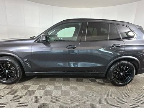 Used 2022 BMW X5 xDrive40i AWD/4WD image 6