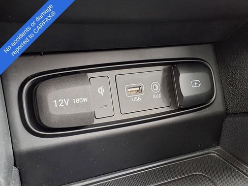 Used 2020 Hyundai Santa Fe Limited image 28