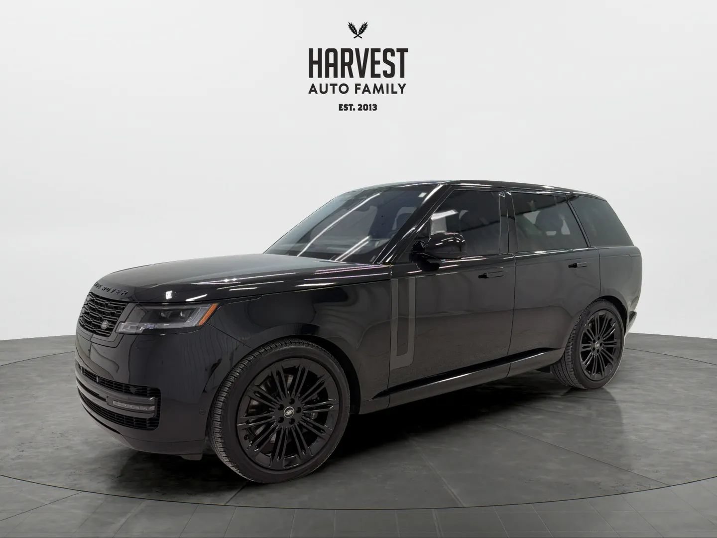 Used 2023 Land Rover Range Rover SE AWD/4WD image 1