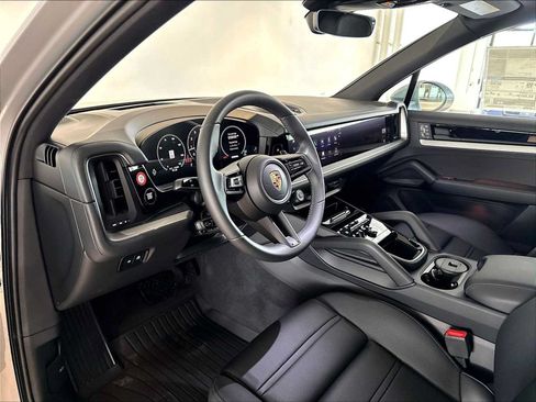 New 2026 Porsche Cayenne AWD/4WD image 4