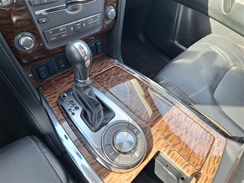 Used 2020 Nissan Armada SL w/ Premium Package image 17