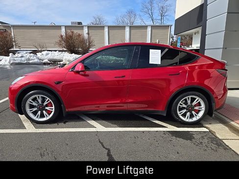 Used 2021 Tesla Model Y Long Range image 4