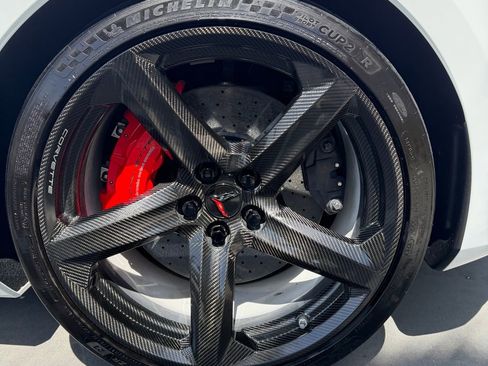 Used 2023 Chevrolet Corvette Z06 w/ Z07 Performance Package image 4