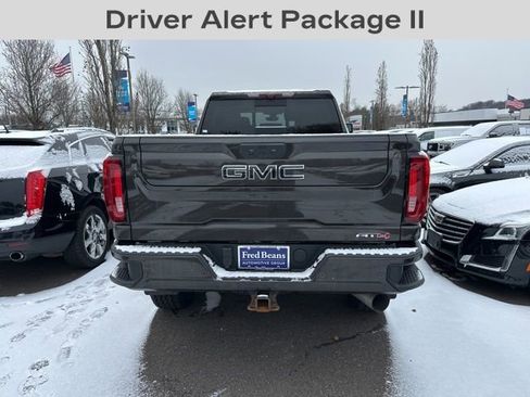 Used 2021 GMC Sierra 2500 AT4 w/ AT4 Premium Plus Package image 5