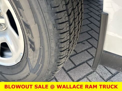 Used 2025 RAM 1500 Tradesman AWD/4WD image 13