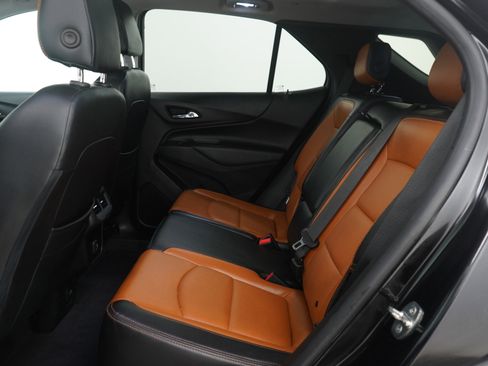 Used 2019 Chevrolet Equinox LT w/ Sun & Navigation Package image 15