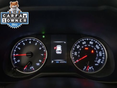 Used 2021 Toyota RAV4 LE image 21