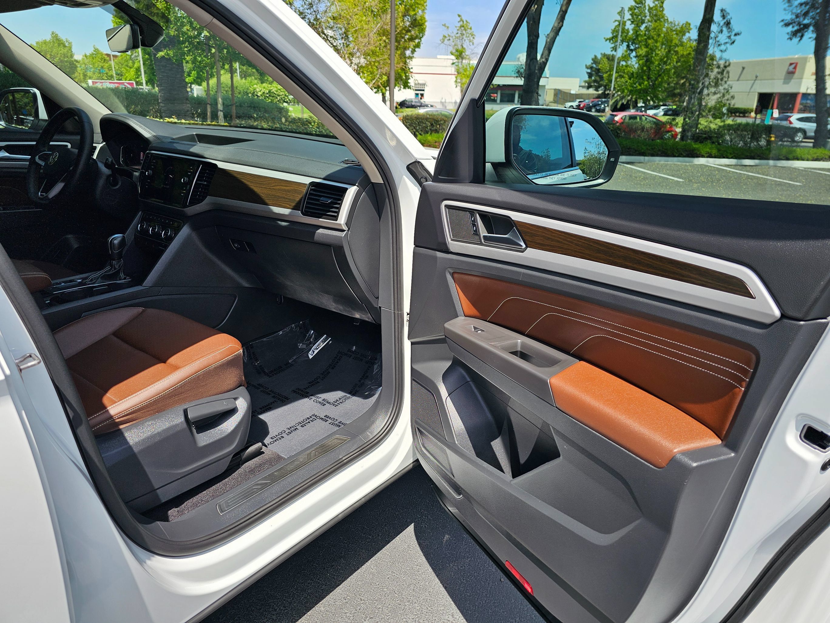 Used 2023 Volkswagen Atlas SE FWD image 31