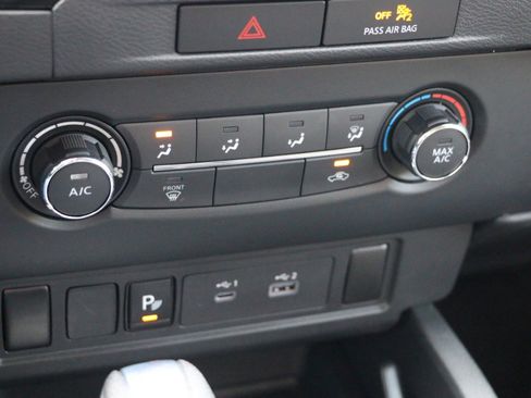 Used 2022 Nissan Frontier S w/ Technology Package image 22