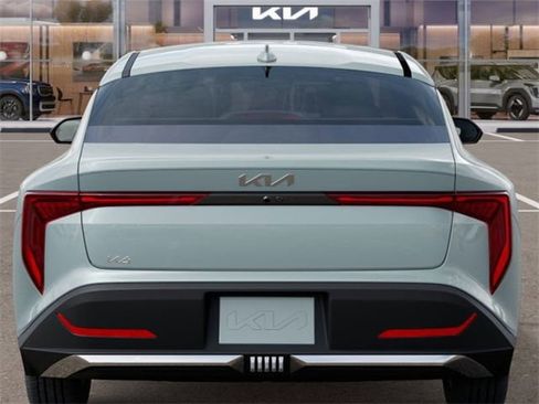 New 2025 Kia K4 LXS image 13