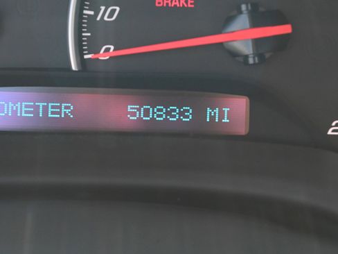 Used 2006 Chevrolet Corvette Coupe w/ Performance Package image 21