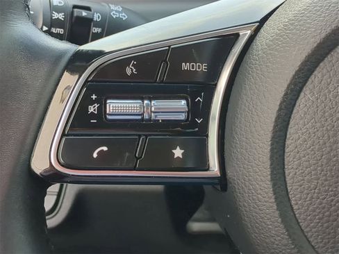 Used 2024 Kia Seltos S image 30