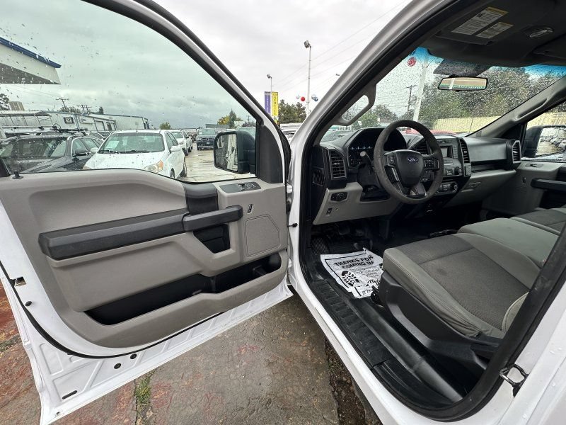 Used 2017 Ford F150 XL w/ Equipment Group 101A Mid AWD/4WD image 10