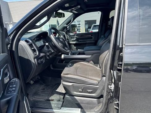 Used 2022 RAM 2500 Laramie AWD/4WD image 18