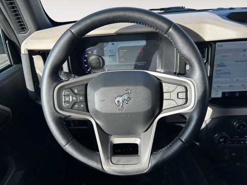 Used 2023 Ford Bronco Wildtrak AWD/4WD image 14