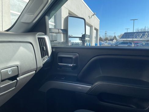 Used 2018 Chevrolet Silverado 2500 LT w/ LT Fleet Convenience Package image 20
