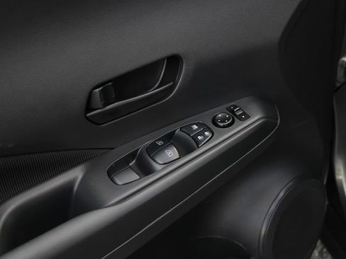 Certified 2025 Nissan Kicks Play S FWD image 14