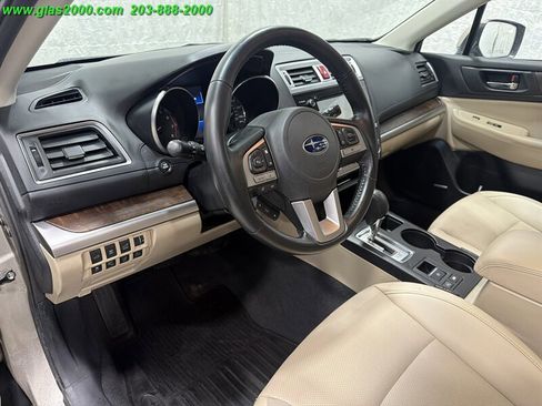 Used 2015 Subaru Outback 2.5i Limited AWD/4WD image 3