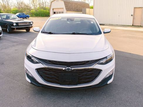 Used 2024 Chevrolet Malibu LT w/ Sport Edition FWD image 10