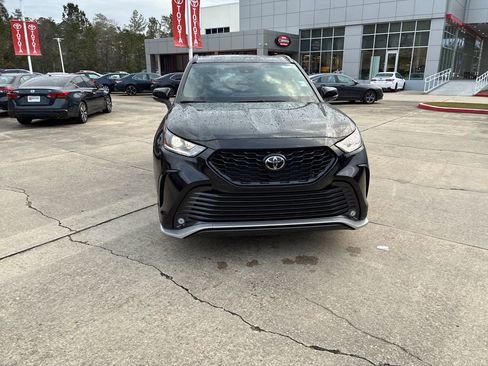 New 2026 Toyota Highlander XSE image 10