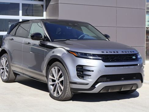 New 2026 Land Rover Range Rover Evoque Dynamic SE image 3
