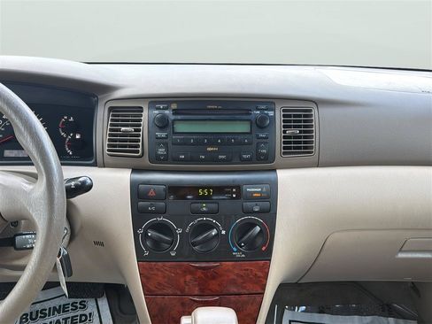 Used 2006 Toyota Corolla LE w/ Audio Value Pkg FWD image 17