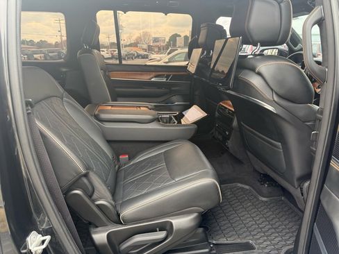 Used 2024 Jeep Grand Wagoneer Series III w/ Rear Seat Video Group 1 image 14