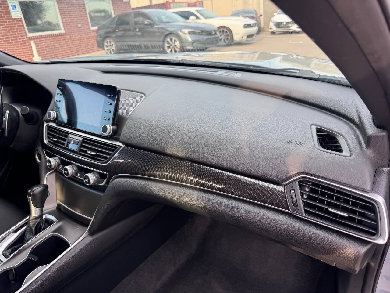 Used 2022 Honda Accord Sport image 12
