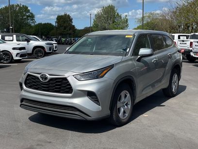 Used 2023 Toyota Highlander L
