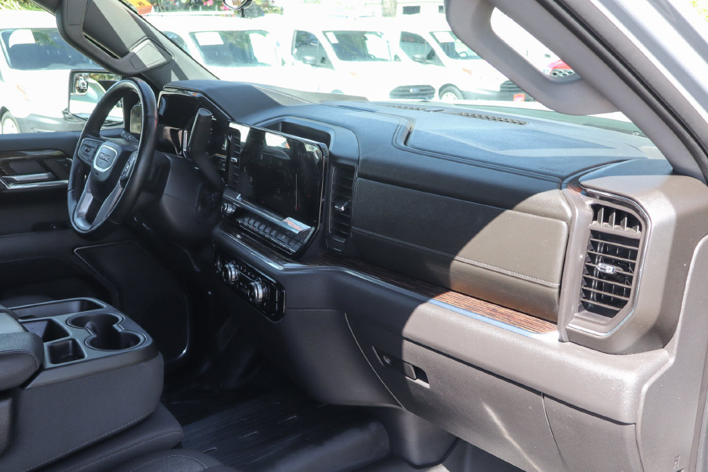 Used 2024 GMC Sierra 1500 Elevation w/ LPO, Elevation Black Package RWD image 42