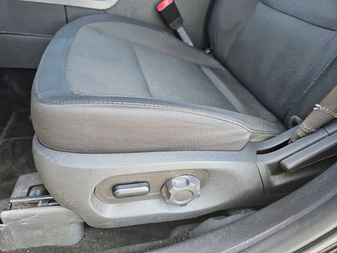 Used 2019 Ford Flex SE image 16