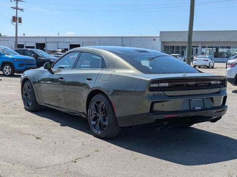 New 2026 Dodge Charger R/T AWD/4WD image 5