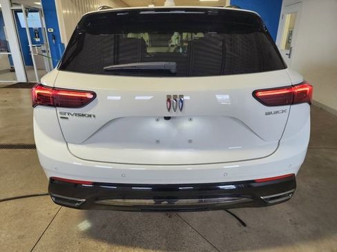 Used 2024 Buick Envision Sport Touring image 3