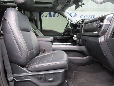 Used 2025 Ford F250 Lariat w/ Lariat Ultimate Package image 36