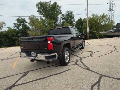 Certified 2024 Chevrolet Silverado 2500 LTZ w/ LTZ Premium Package AWD/4WD image 8