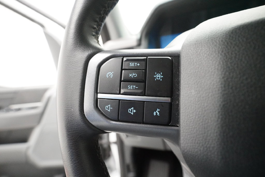 Used 2025 Ford F150 XLT w/ Equipment Group 301A Standard AWD/4WD image 17
