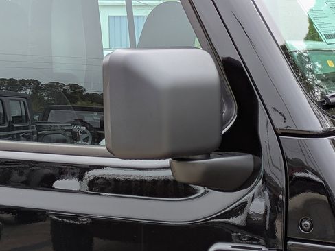 New 2026 Jeep Gladiator Sport AWD/4WD image 12