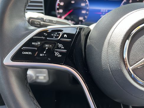 Certified 2025 Mercedes-Benz GLE 350 4MATIC image 19
