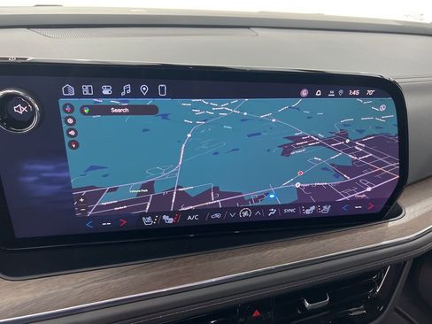 New 2026 Chevrolet Suburban High Country image 13