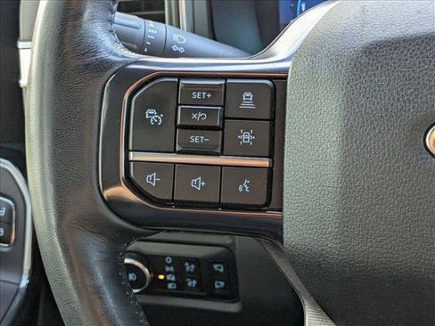 Used 2025 Ford F350 Platinum AWD/4WD image 4
