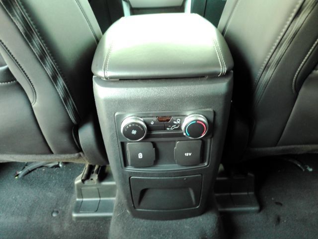 Used 2023 Ford Explorer XLT w/ Equipment Group 202A AWD/4WD image 26
