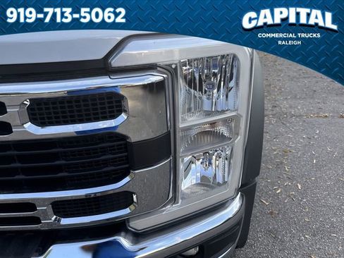 New 2025 Ford F550 4x4 Crew Cab image 11