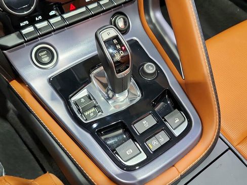 Used 2018 Jaguar F-TYPE Convertible image 19