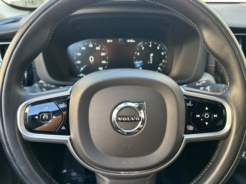 Used 2020 Volvo XC60 T6 Inscription AWD/4WD image 25