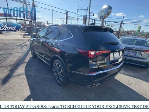Used 2024 Acura MDX SH-AWD w/ Technology Package image 3