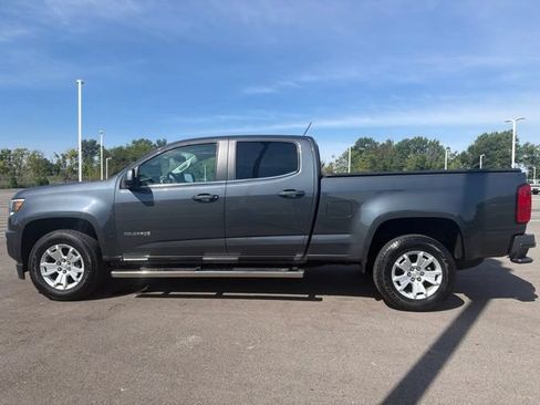 Used 2017 Chevrolet Colorado LT w/ LT Convenience Package RWD image 13