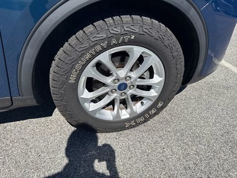 Used 2020 Ford Escape SE AWD/4WD image 9