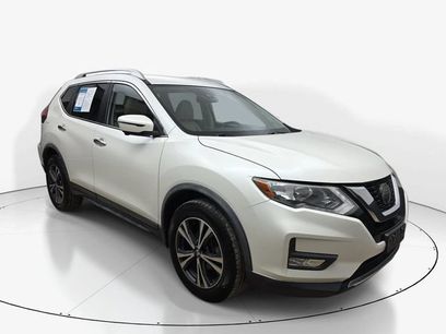 Used 2019 Nissan Rogue SV w/ Premium Package